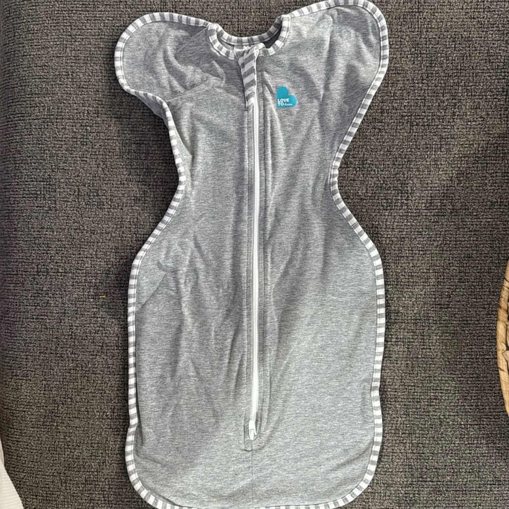 Love to Dream Swaddle Up Original Gray Newborn New